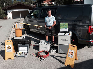 Mobile Ausrüstung Ausrüstung für die Kabelfehlerortung Mobile Ausrüstung Ausrüstung für die Kabelfehlerortung